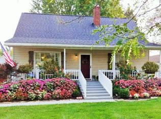211 Rainbow Ave, Sunbury, OH