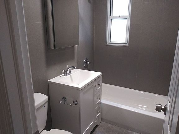 2nd image of 4121 49th St APT 2F