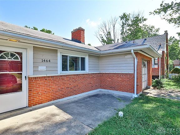3rd image of 1464 Clovernoll Dr
