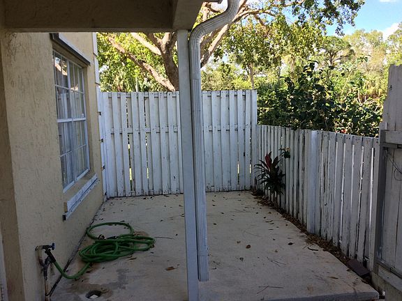 3rd image of 211 Foxtail Dr APT I