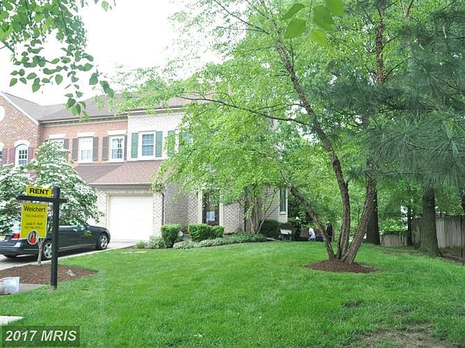1st image of 6071 Estates Dr