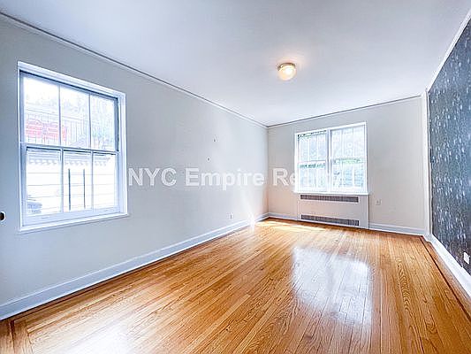 4th image of 66 W 88th St APT 1G