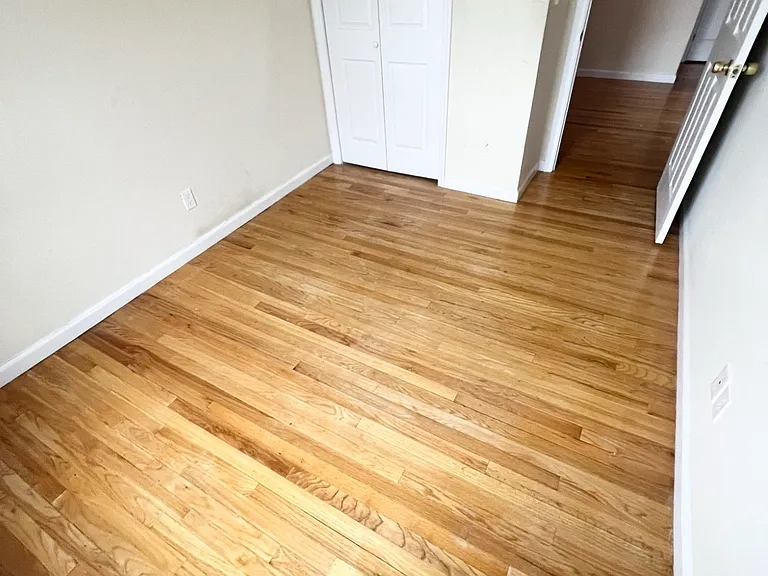 22-67 27th St #3 — Photo 21