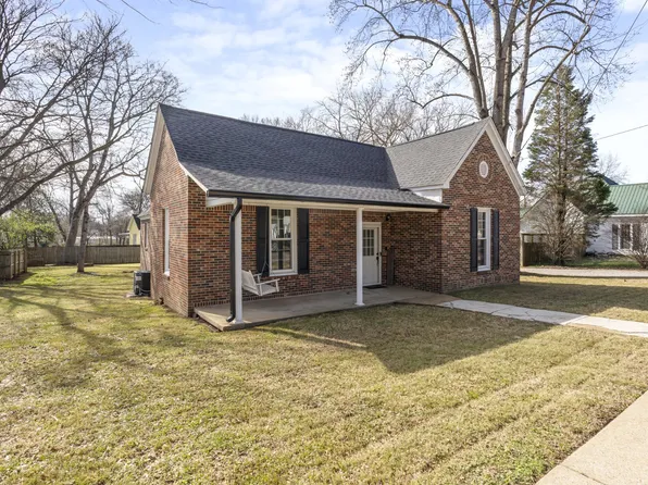 111 1st Ave, Mt Pleasant, TN 38474