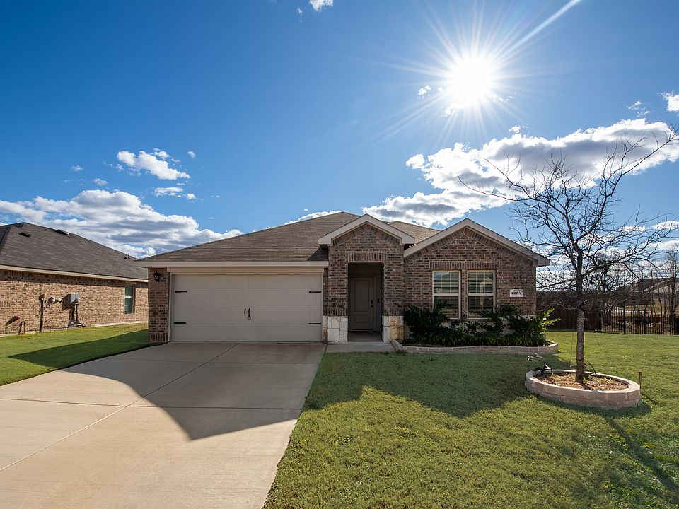 1st image of 1208 Fieldstone Ct