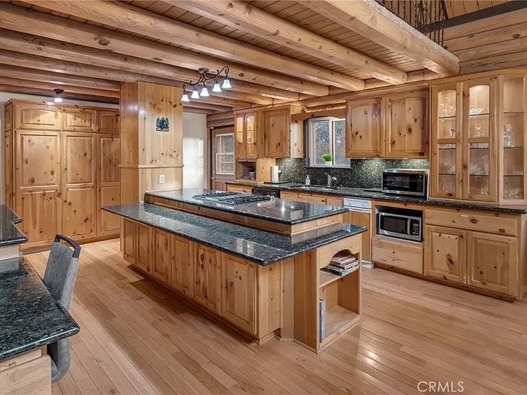 21775 Vista Rd — Photo 33