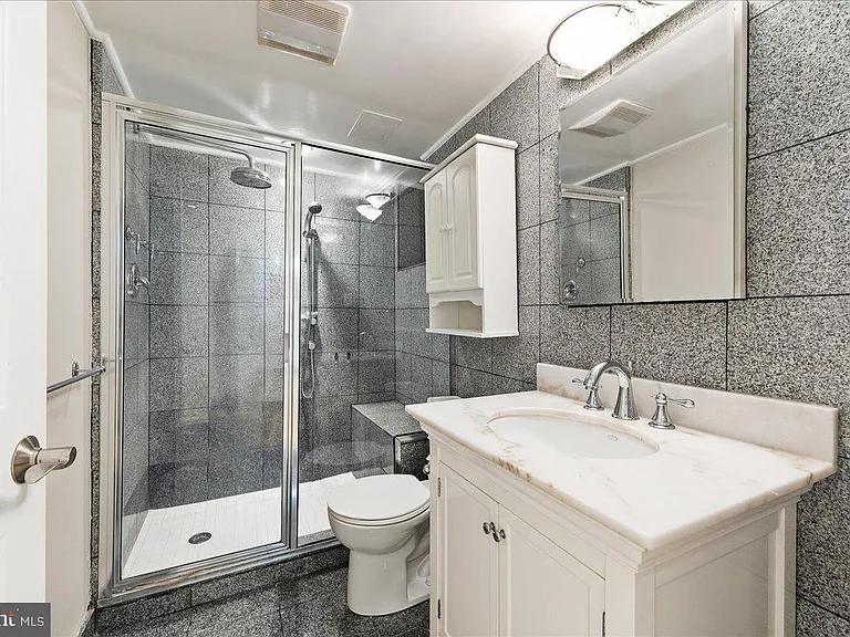 11814 Breton Ct #1A — Photo 10