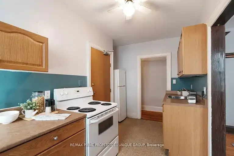 Building Photo - 3 Bonfield Ave #1A