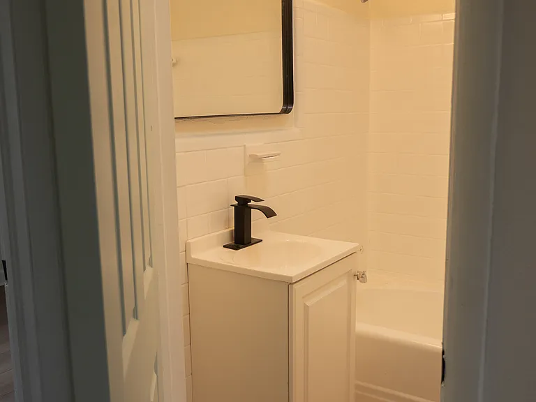9619 Capeview Ave #A — Photo 12