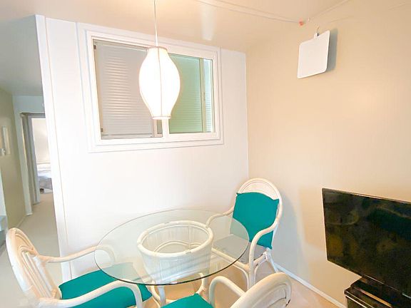 5th image of 4145 11th Ave NE APT 29