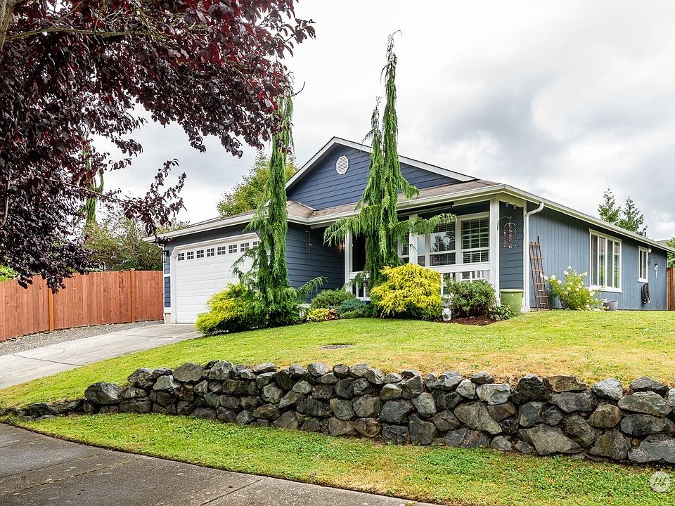 1st image of 10505 63rd Drive NE