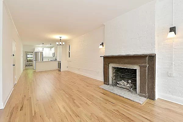 1st image of 547 Hudson St APT 2