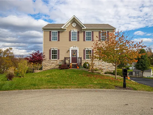 524 Galileo Dr, Belle Vernon, PA 15012