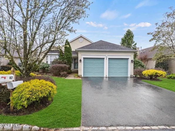 62 Ivy Hill Road, Lakewood, NJ 08701