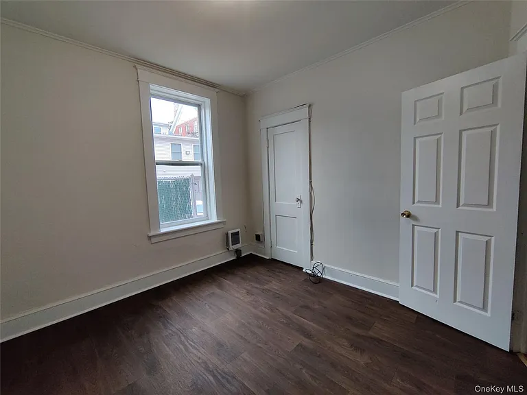 98 Montgomery St #1 — Photo 7