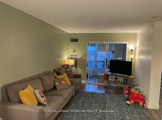 155 Hillcrest Ave #1906, Mississauga, ON L5B3Z2