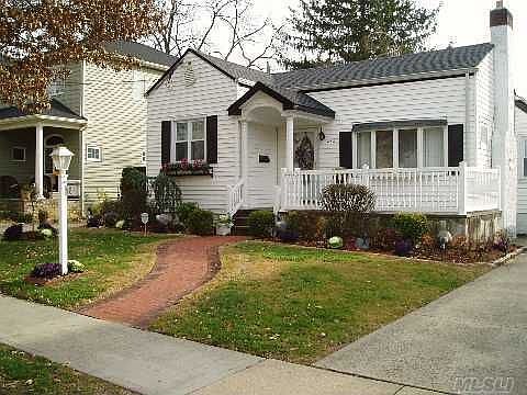 1st image of 484 Olive Blvd