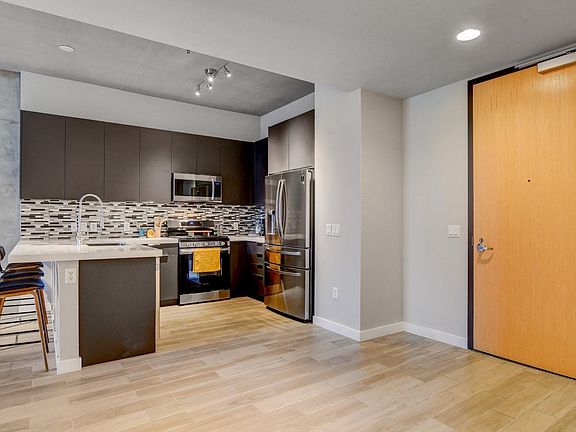2nd image of 353 Bonneville Ave Unit 754