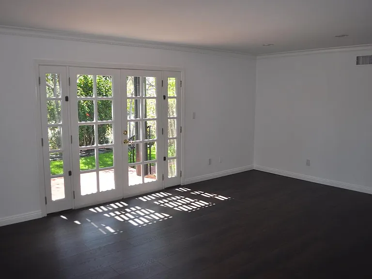 8785 Regency Rd — Photo 8