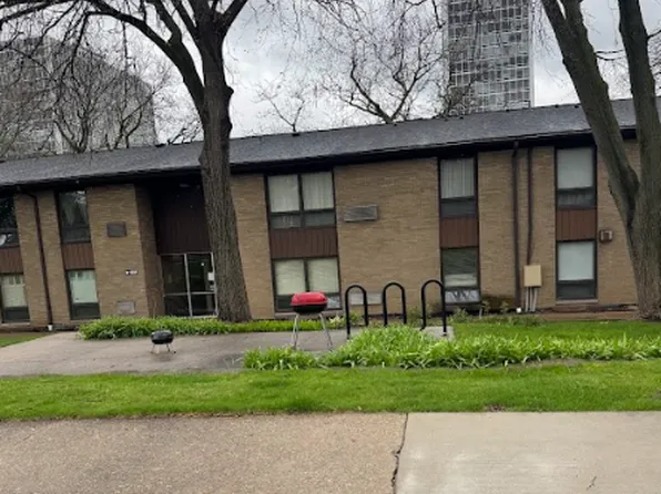 1515 Cherboneau Pl APT 4, Detroit, MI 48207