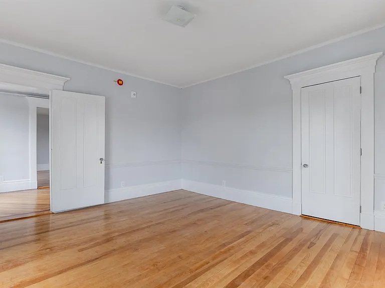 109 Pleasant St #203 — Photo 11