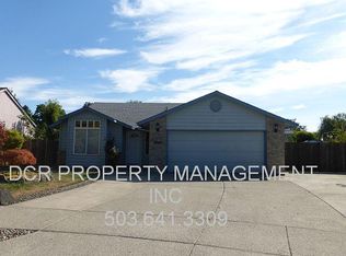 1085 Cedar St, Forest Grove, OR 97116