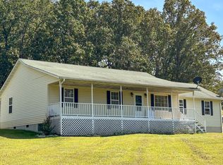 3215 Sunshine Rd, Hartville, MO 65667
