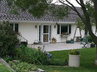 18101 O St, Lincoln, NE 68520
