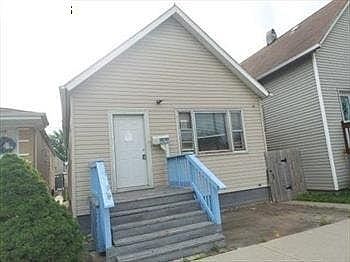 2nd image of 10347 S Avenue O