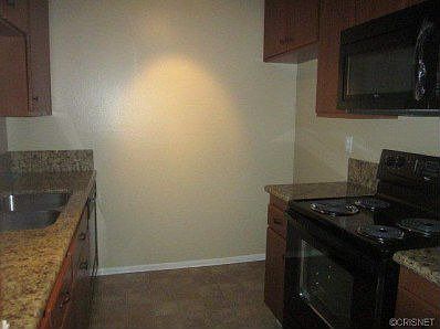 3rd image of 5460 White Oak Ave Unit E104