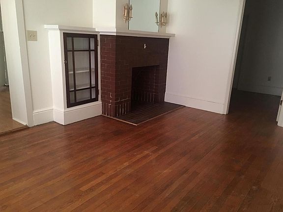 5th image of 17 S Carlisle St #1