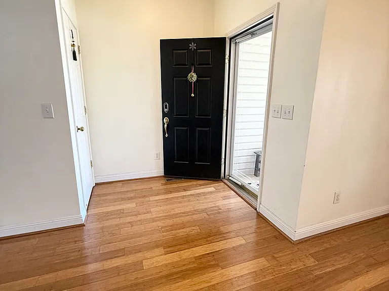 5509 Glencree Ct — Photo 4