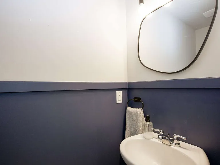 429 Century Ln — Photo 17