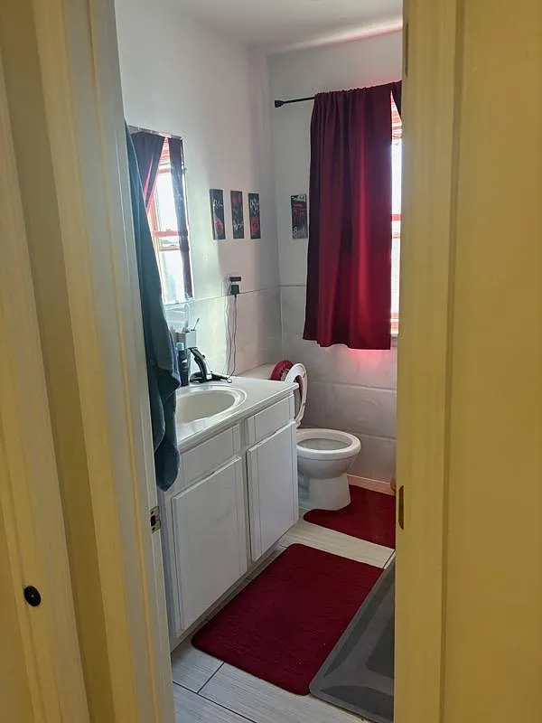 1 bed, 800 sqft, $600 — Photo 2