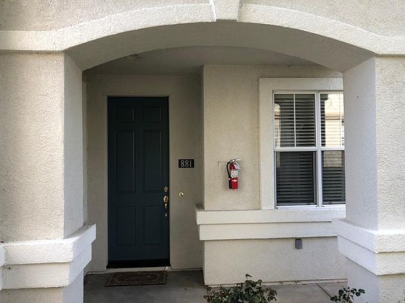 2nd image of 881 Monarch Cir