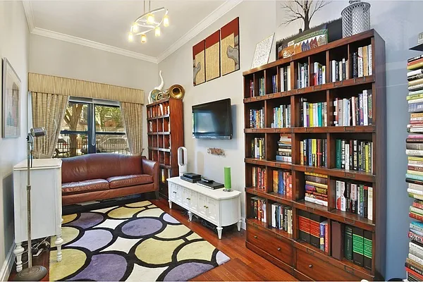 Sold by Stribling | media 3