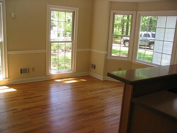 Breakfast/Dining Nook