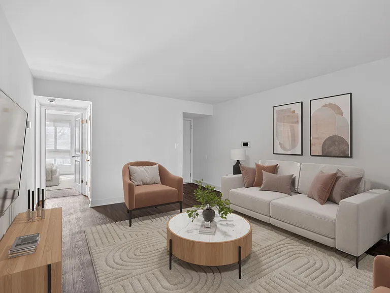 Tuscany Gardens Apartments — Photo 29