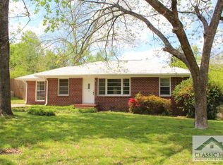 236 S Myrtle St, Winder, GA 30680