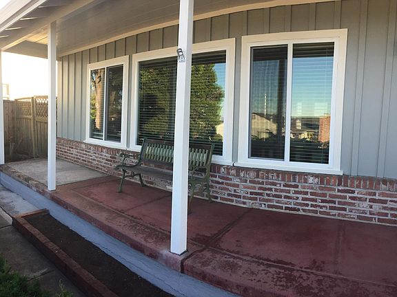 Front porch for lounging