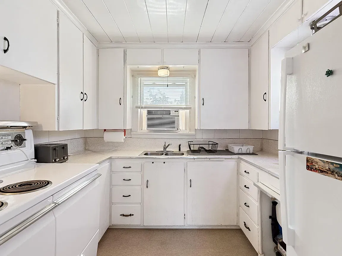 1 bed, 600 sqft, $1,350 — Photo 4