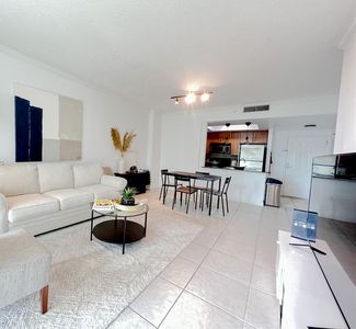 2000 N Bayshore Dr APT 608, Miami, FL, 33137