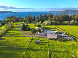 464 Bachelor Rd, Sequim, WA 98382