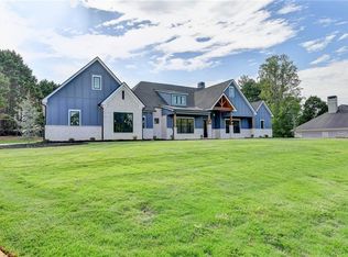 1225 Olde Lexington Rd, Hoschton, GA 30548