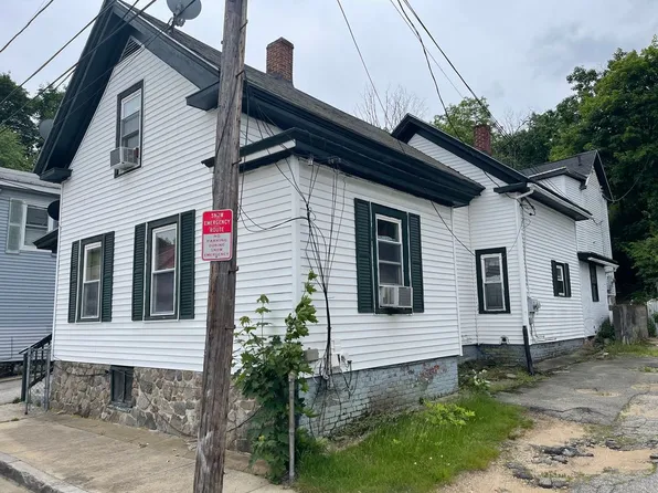 36 Benefit St #1, Southbridge, MA 01550