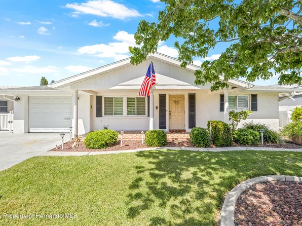4921 Shell Stream Blvd, New Port Richey, FL 34652