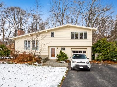 43 Thornberry Rd, Winchester, MA, 01890