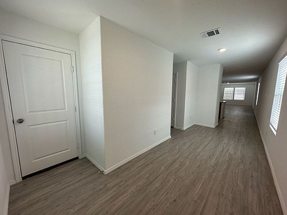 2nd image of 2826 Millikan Dr
