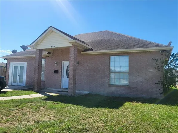 1148 Loch Lomand Dr, Harvey, LA 70058