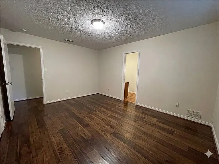 120 Shadybrook Dr — Photo 23